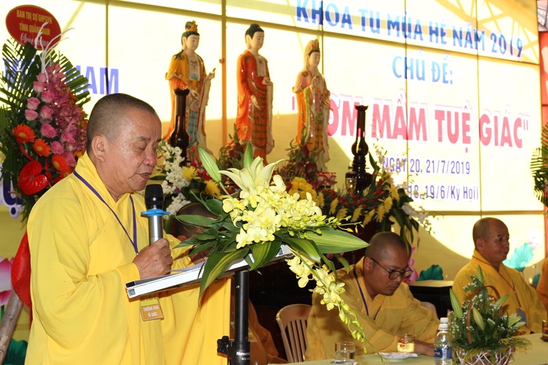 TT. Thích Phước Hưng - Trưởng Ban Tổ chức phát biểu khai mạc