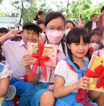 Video QCB: Lâm Đồng – Quan Âm Tịnh Viện (chùa Bà Tiên) tặng gần 4.000 phần quà dịp Trung thu